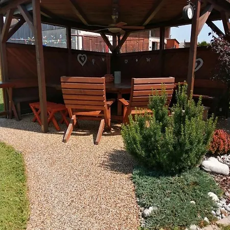 Apartman Raduska דירה Liesek